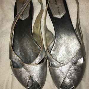 Mia SIZE 11 Silver open toe flat dressy casual nice condition